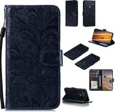 Voor LG K61 Kant Bloem Horizontale Flip Leren Case met Houder & Kaartsleuven & Portemonnee & Fotolijst (Donkerblauw)