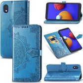 Voor Samsung Galaxy A01 Core Mandala bloem reliëf horizontale flip lederen tas met beugel / kaartsleuf / portemonnee / lanyard01 Core Mandala bloem reliëf horizontale flip lederen tas met beu