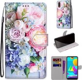 Voor Samsung Galaxy M01 Gekleurde Tekening Cross Textuur Horizontale Flip PU Lederen Case met Houder & Kaartsleuven & Portemonnee & Lanyard (Lichtroze Boeket)