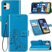 Voor iPhone 12 Pro Max Vierbladige sluiting Reliëfsluiting Mobiele telefoonbescherming Leren hoes met sleutelkoord & kaartsleuf & portemonnee & beugelfunctie (blauw)