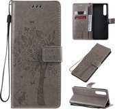 Voor Sony Xperia 1 II Tree & Cat Pattern Pressed Printing Horizontale Flip PU Leather Case met houder & kaartsleuven & portemonnee & Lanyard (grijs)