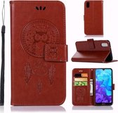 Windgong Uil Embossing Patroon Horizontale Leren Flip Case met Houder & Kaartsleuven & Portemonnee Voor Huawei Y5 (2019) / Honor 8s (Bruin)