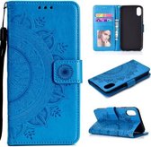 Totem Flower Reliëf Horizontale Flip TPU + PU lederen tas met houder & kaartsleuven & portemonnee voor iPhone XR (blauw)