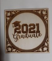 WoodR| Houten tegeltje geslaagd | eigen spreuk | graduate | afstuderen | cadeau | personaliseren