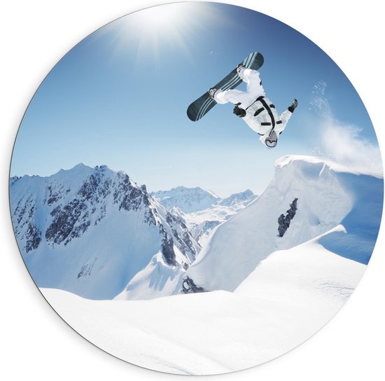 Dibond Wandcirkel - Snowboarder in Backflip  - 90x90cm Foto op Aluminium Wandcirkel (met ophangsysteem)