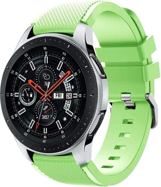 geschikt voor Samsung Galaxy Watch silicone band lichtgroen 45mm 46mm bol