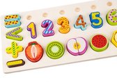 Houten puzzel met fruit en cijfers