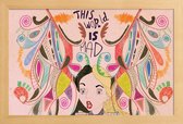 JUNIQE - Poster in houten lijst Alice in Wonderland -40x60 /Kleurrijk
