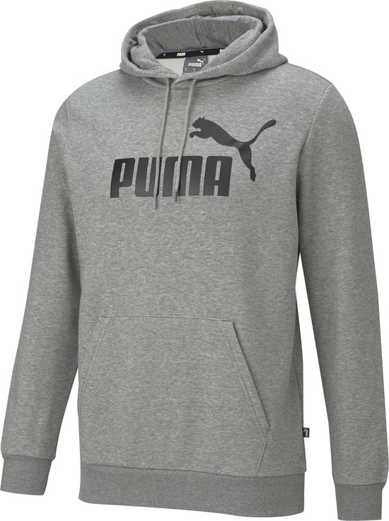 Grijze hoodie met capuchon en groot zwart PUMA logo op de borst.
