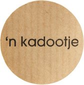 Sluitsticker - Sluitzegel – ’n Kadootje – Kraft naturel – Zwart | Moederdag | Verjaardag – Presentje - Envelop | Chique | Envelop stickers | Cadeau - Gift - Cadeauzakje - Traktatie