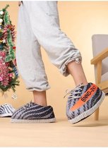 Sneaker sloffen - Yeezy 350 - Sneaker Pantoffels - Maat 36-44 - One Size - Yeezy 350 sloffen -  pantoffel