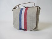 Tas/messengerbag in Nederlands atelier gemaakt van origineel PTT postzak linnen