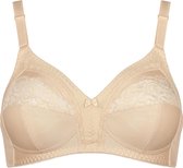 Triumph - Claudette 104N - Bh Maat 90D