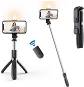 Selfie Stick Universeel - Met Ingebouwde LED Verlichting - Tripod - 3in1 SelfieStick - Bluetooth - Selfie Stick Tripod - iPhone - Samsung - Selfiestick Universeel