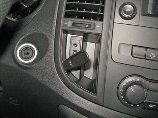 Brodit ProClip houder geschikt voor Mercedes Benz Vito 2015 - Center mount (automatische transmissie) - Brodit