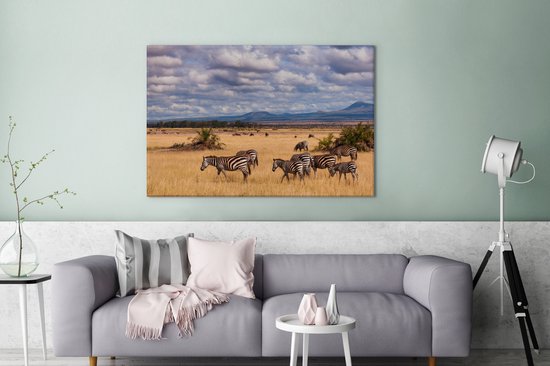 Zebra's in het Masai Mara National Park in Kenia Canvas 90x60 cm - Foto print op Canvas schilderij (Wanddecoratie woonkamer / slaapkamer)