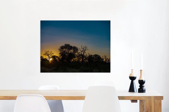 Silhouet van bomen bij zonsondergang in Krugerpark Zuid-Afrika Canvas 80x60 cm - Foto print op Canvas schilderij (Wanddecoratie woonkamer / slaapkamer)