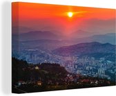 Canvas schilderij 180x120 cm - Wanddecoratie Oranje zonsondergang boven Sarajevo Bosnië en Herzegovina - Muurdecoratie woonkamer - Slaapkamer decoratie - Kamer accessoires - Schilderijen