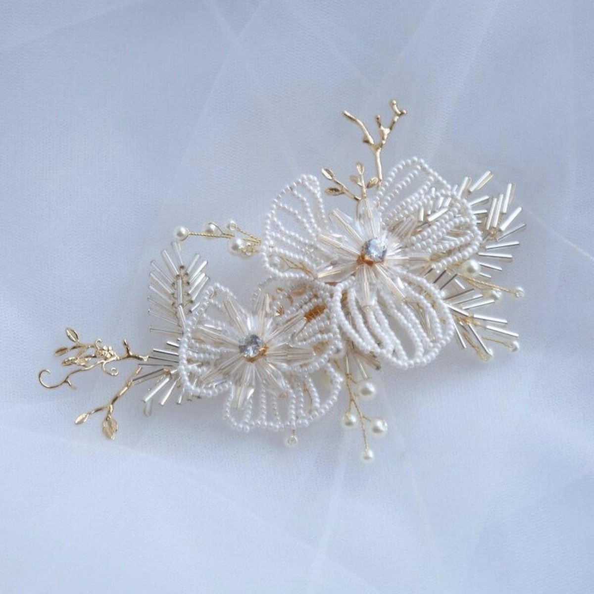 ADRIANA goudkleurige bruidsspeld - haaraccessoire bruiloft