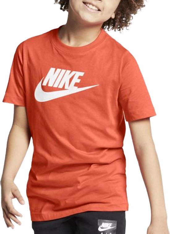 Ampère Inschrijven auteur Nike Sportswear T-shirt - Unisex - oranje - wit | bol.com