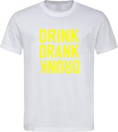 Wit Fun T-Shirt met “ Drink. Drank, Drunk “ print Geel  Size S