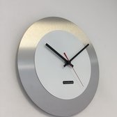WANDKLOK - Stil uurwerk – Handgemaakt – CHANTALBRANDO FIRENZE WHITE24 & RED POINTER -- MODERN DESIGN