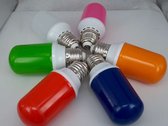 Prikkabel 10 mtr incl 18x 1,7W 6 kleur apart tub vormig ledlampen sfeerverlichting. Kleur: warm wit- rood- blauwe- groen- oranje- roze.