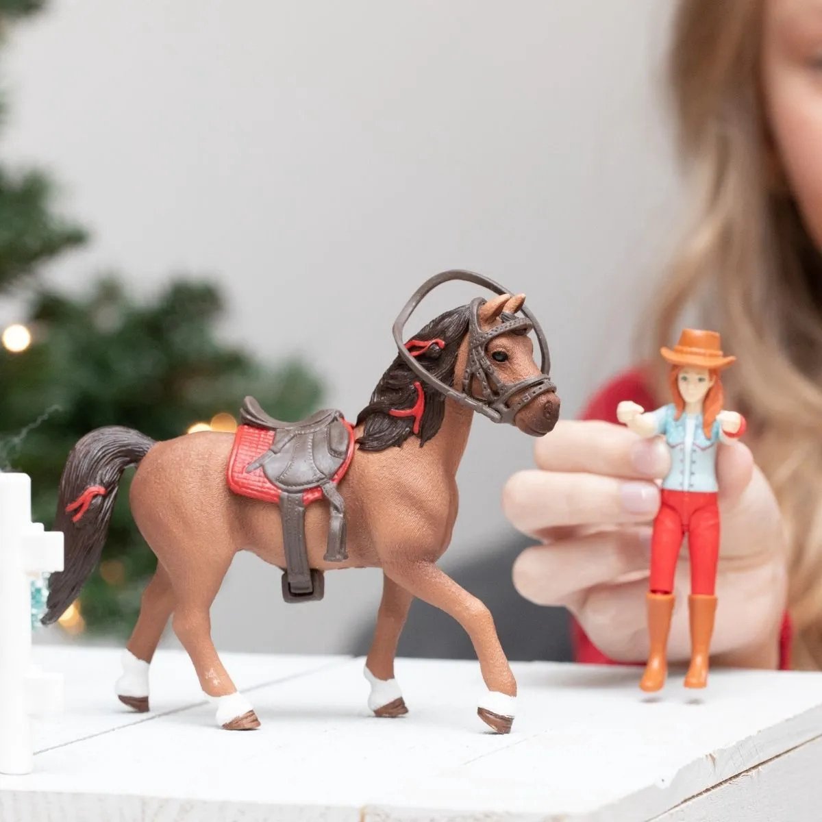 schleich HORSE CLUB - Speelfigurenset - Hannah en Cayenne - Kinderspeelgoed voor Jongens en Meisjes - 5 tot 12 jaar - 42539 — afbeelding 6