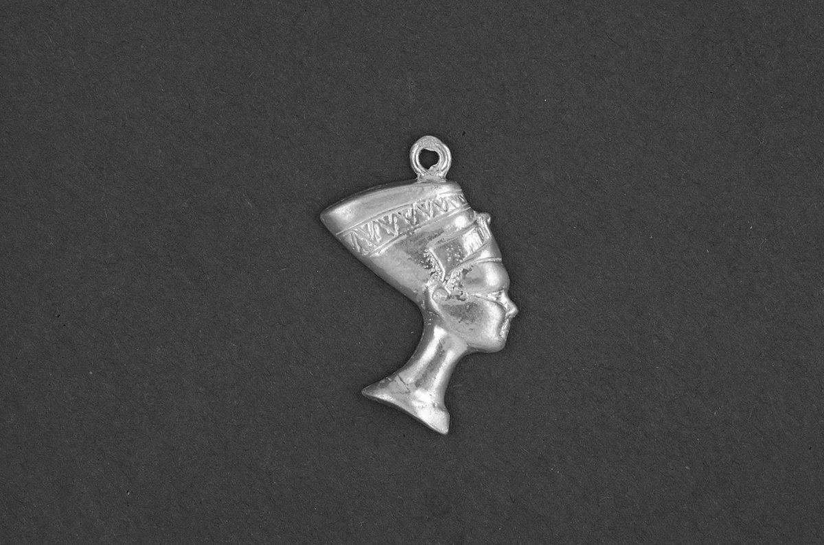 Hetty'S - Zilveren hanger - Nefertiti - maat 25 X 16 mm
