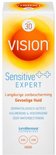 Doos met Vision Sensitive++ Expert zonnebrandcrème, SPF 30. Wit met oranje en gele cirkel opdruk.