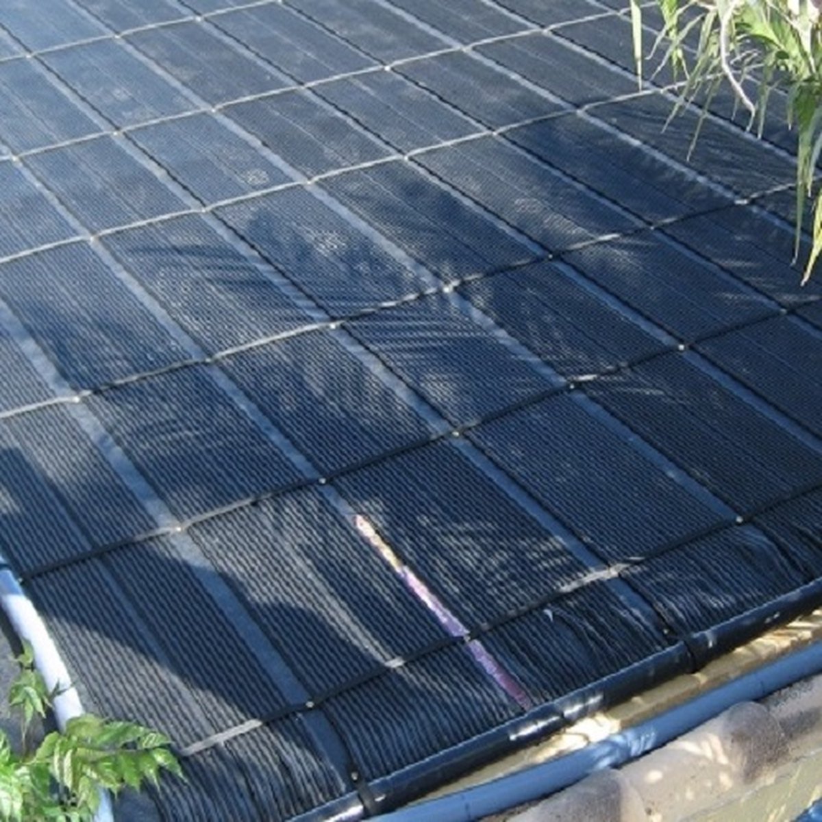 Sunmax 100cm x 400cm Zwembadverwarming EPDM solar. 32mm|38mm|50mm. Solar zwembad verwarming bestaat uit 66 kanalen.