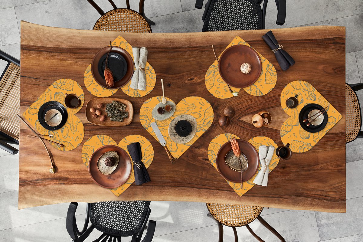 Onderleggers - Placemats - Placemats hartje - Schelpen - Geel - Oranje - Patronen - 8 stuks