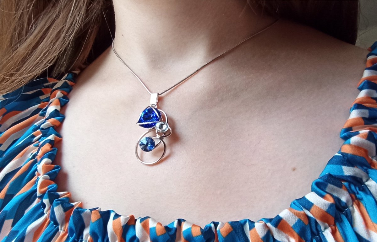 KRIZIA Handgemaakt juweel - Italiaans design met SWAROVSKI ELEMENTS™ Ketting 40 cm - Lengte 4,5 cm - Juweel gemaakt van gerhodineerd materiaal