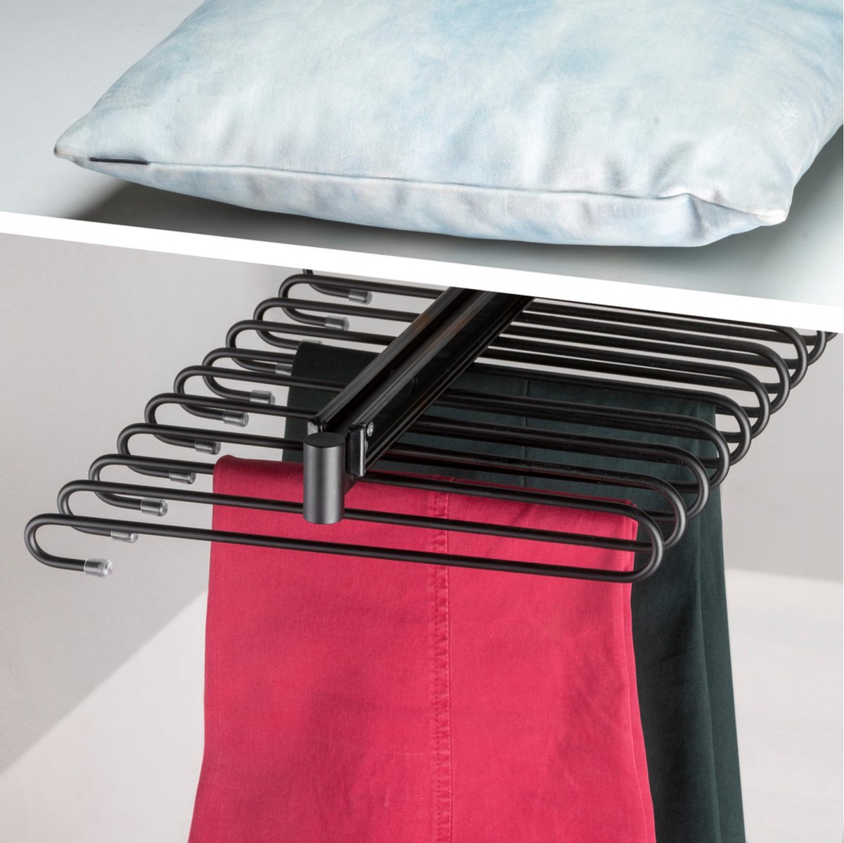 Emuca Kleerhanger Broekhangers - Pantalonhanger - Broekenrek uittrekbaar - Zwart - 11 houders