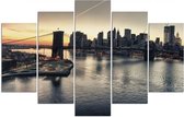 Trend24 - Canvas Schilderij - Brooklyn Bridge In New York - Vijfluik - Steden - 100x70x2 cm - Bruin