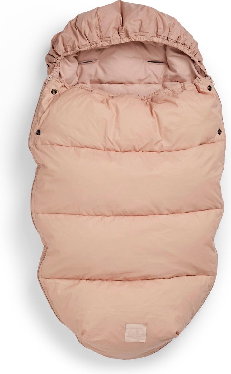 Elodie Voetenzak luchtige dons - Voetenzak buggy - Voetenzak Kinderwagen - Voetenzak universeel - Blushing Pink