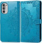 iMoshion Hoesje Geschikt voor Sony Xperia 10 IV Hoesje Met Pasjeshouder - iMoshion Mandala Bookcase - Turquoise