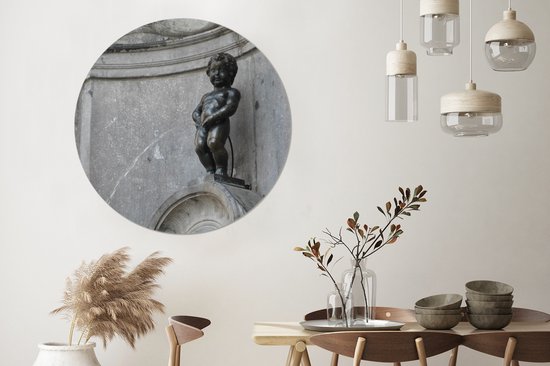 WallCircle - Wandcirkel ⌀ 120 - Mannekn pis in Brussel - Ronde schilderijen woonkamer - Wandbord rond - Muurdecoratie cirkel - Kamer decoratie binnen - Wanddecoratie muurcirkel - Woonaccessoires XXL