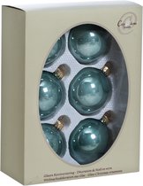 24x stuks glazen kerstballen eucalyptus groen 7 cm - Glans - Kerstversiering/kerstboomversiering
