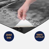 Chefcare Inductie Beschermer Vos in het Bos tussen de Bladeren - Zwart Wit - 59x51 cm - Afdekplaat Inductie - Kookplaat Beschermer - Inductie Mat