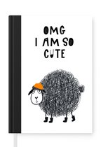 Notitieboek - Schrijfboek - Kinderillustratie met de quote 'OMG I am so cute' en een schaap - Notitieboekje klein - A5 formaat - Schrijfblok
