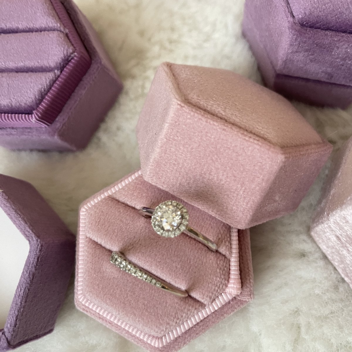 Vintage geïnspireerde Hexagon fluwelen trouwring box-ash pink-voor 2 rings