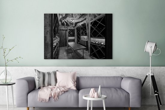 Tableau sur toile Une cave à vin sur mesure - noir et blanc - 120x80 cm - Décoration murale