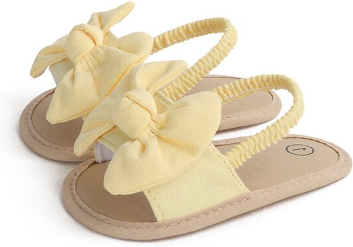 Baby sandalen - Geel - maat 0-6 maanden
