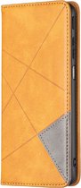 Mobigear Telefoonhoesje geschikt voor Motorola Moto G41 Hoesje | Mobigear Rhombus Slim Bookcase | Pasjeshouder voor 2 Pasjes | Telefoonhoesje voor Pinpas / OV Kaart / Rijbewijs - Cognac