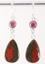 Lange zilveren oorbellen met Afrikaanse rode bloedsteen en granaat