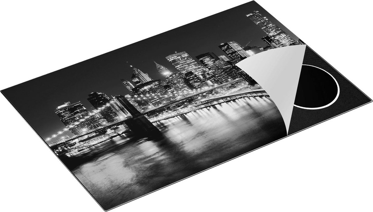 Chefcare Inductie Beschermer Skyline New York in het Centrum - Zwart Wit - 80x50 cm - Afdekplaat Inductie - Kookplaat Beschermer - Inductie Mat