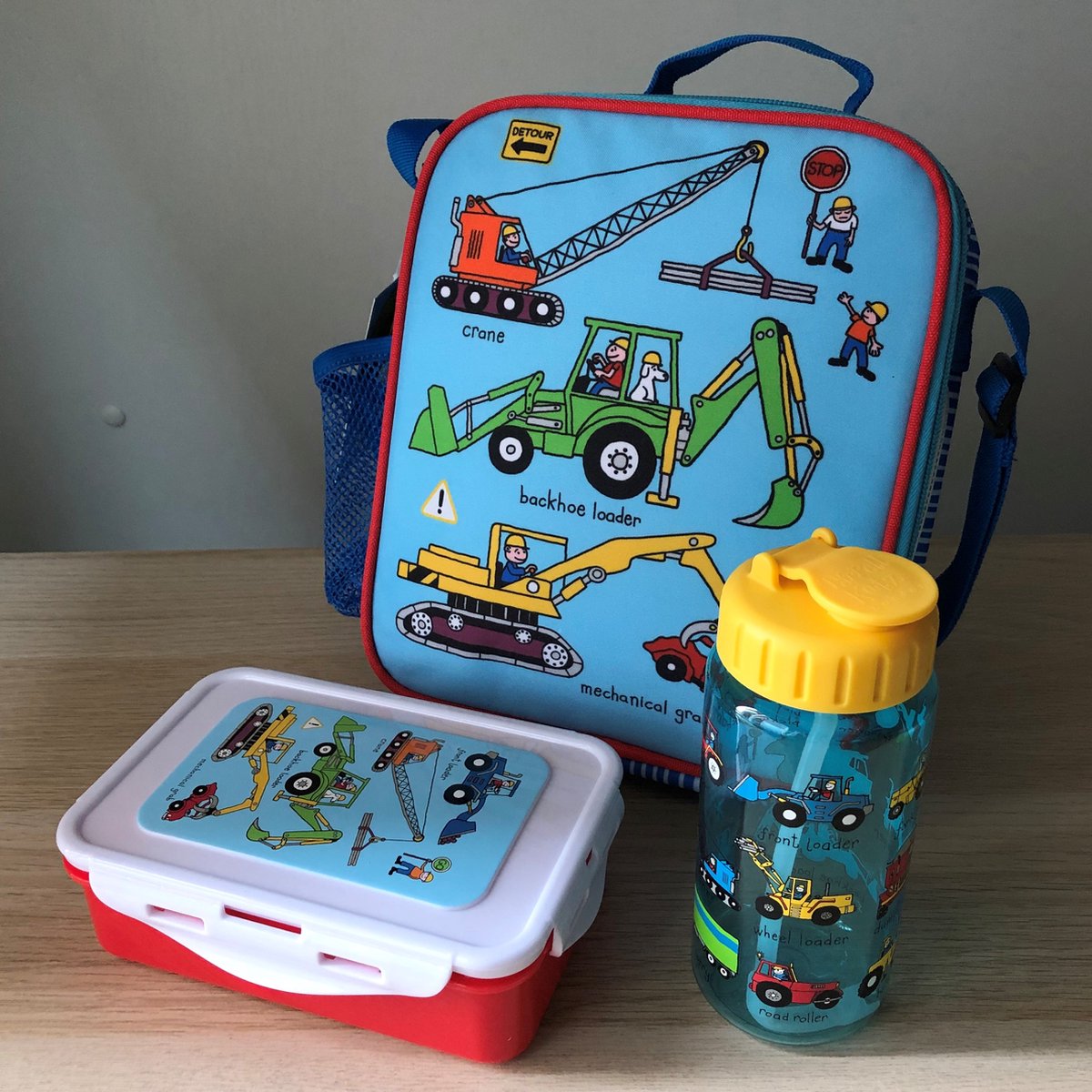 Tractor werkvoertuigen lunchtasje met lunchboxje en drinkfles / drinkbeker - Tyrrell Katz