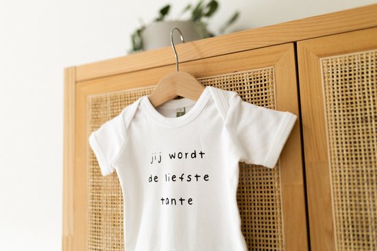 Baby rompertje met tekst - Jij wordt de liefste tante - Maat 50-56 - Aankondiging zwangerschap - Cadeau - Zwangerschap aankondiging - aankondiging baby - pregnancy announcement