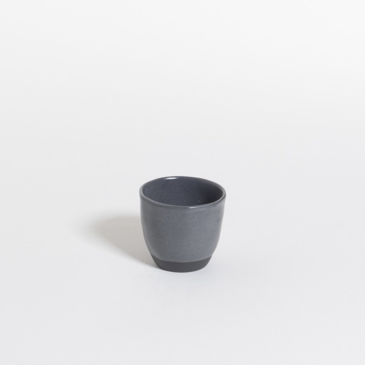 The Table atelier - espressokopje - Ø 6 - 65 cl - handgemaakt - grijs